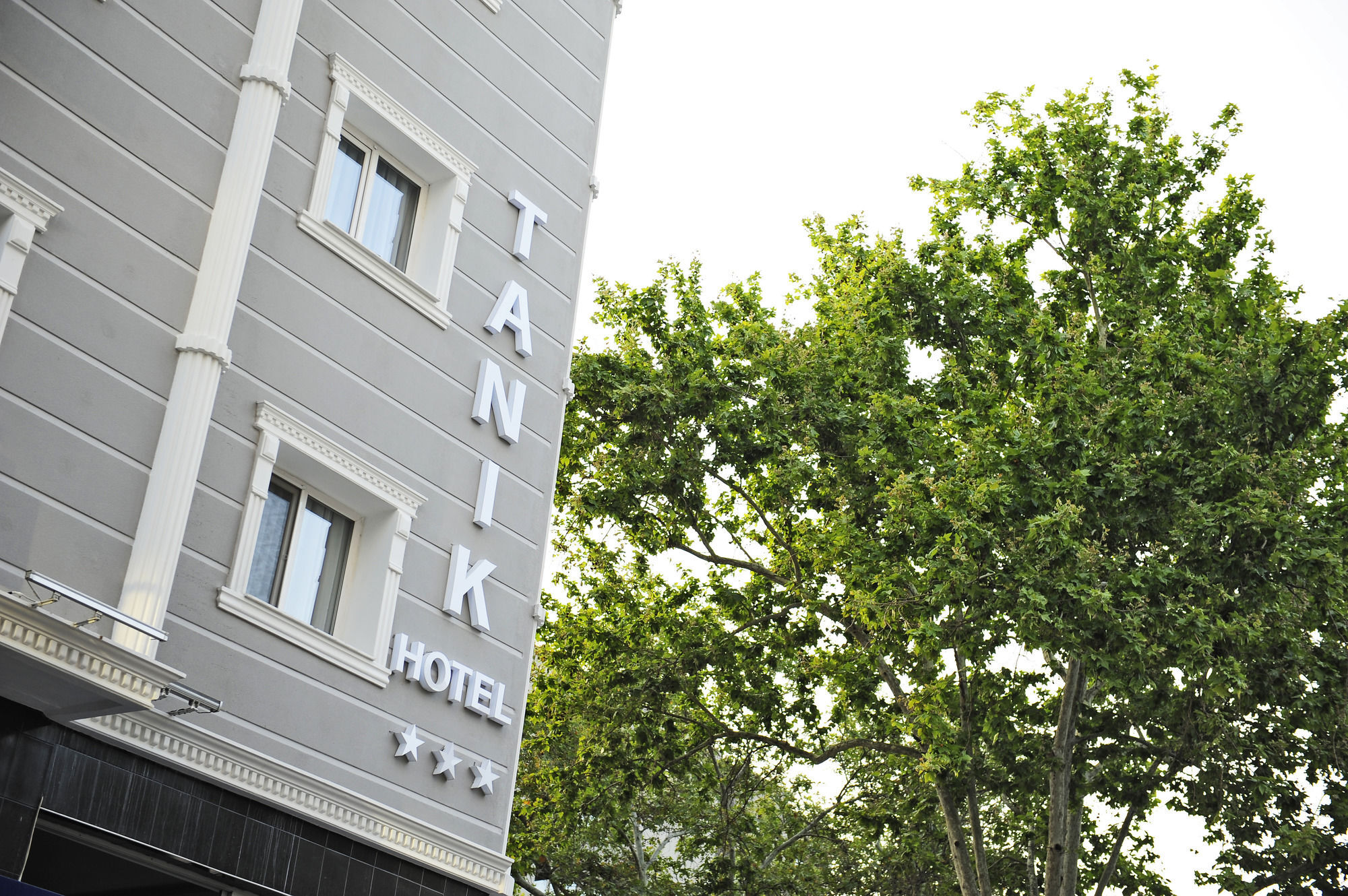 Tanik Hotel Измир Экстерьер фото